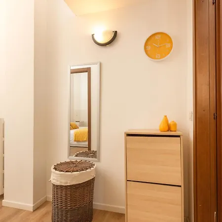 Free Parking - Retreat In Apartment *