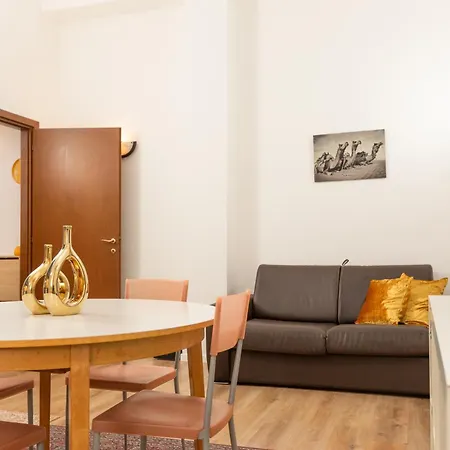 Free Parking - Retreat In Milan